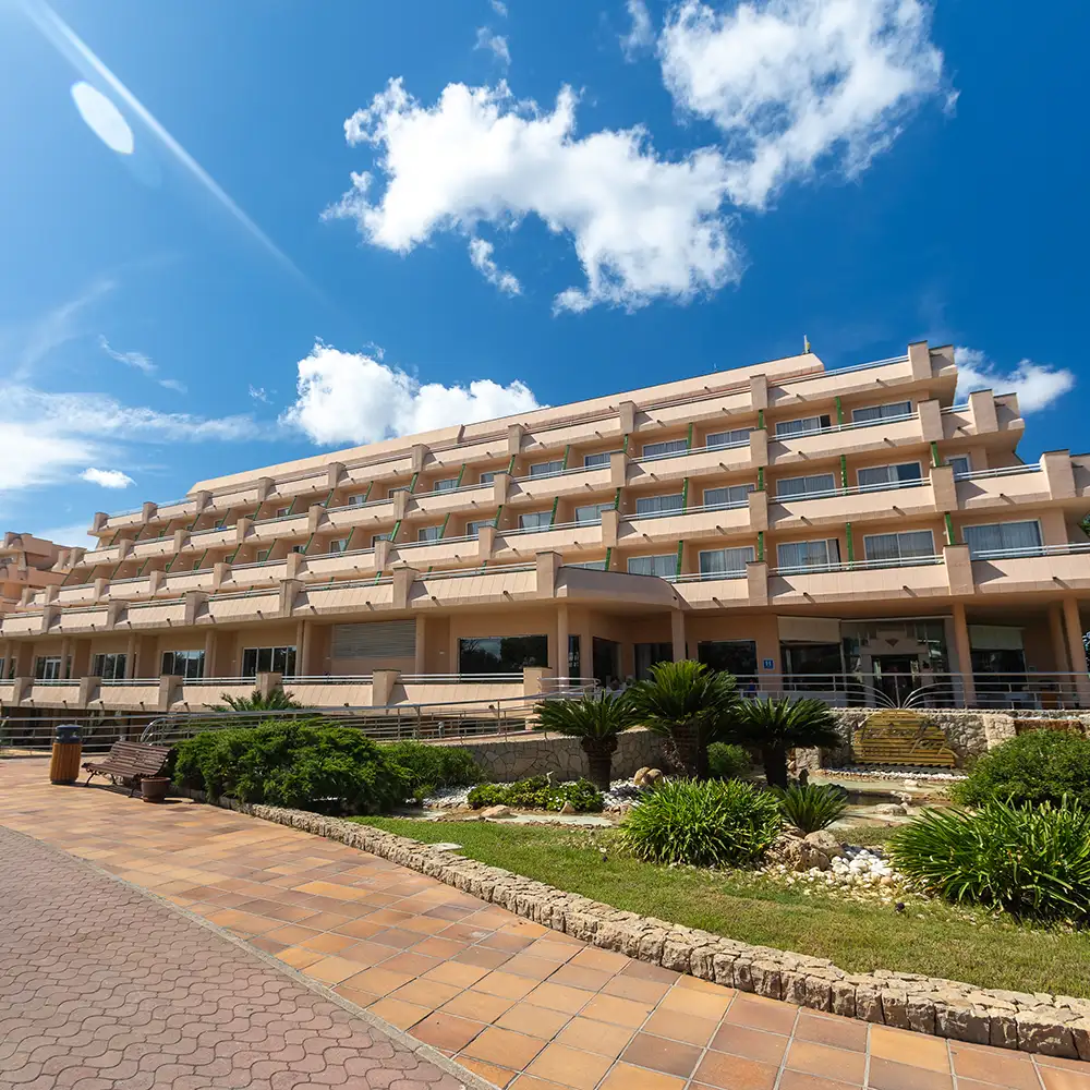 Vista general del exterior del Hotel Mariant Park Mariant Hotels