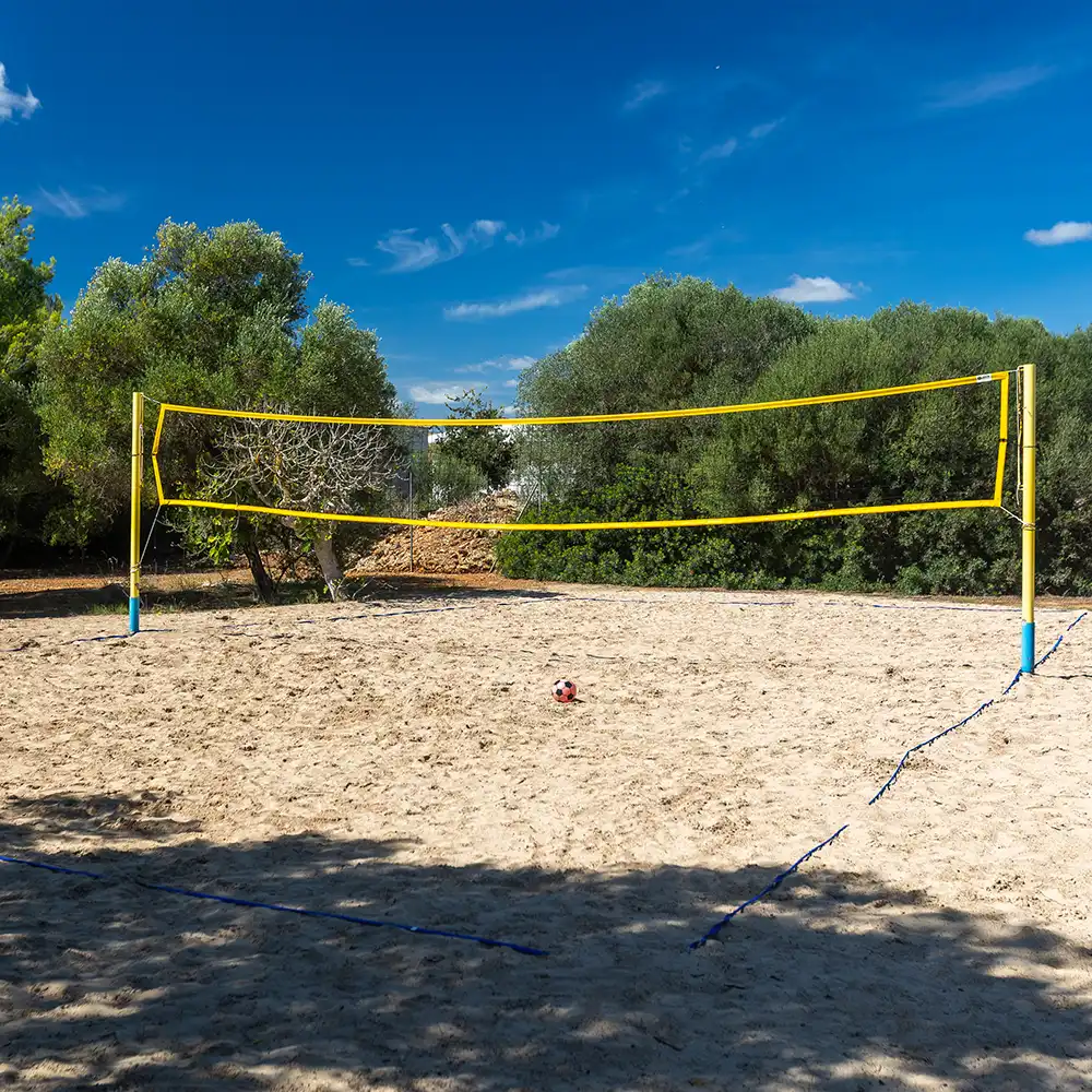 Pista de Voleyball en la zona del Jardín del Hotel Mariant Park Mariant Hotels