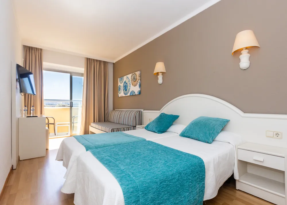 Double standard Mariant Hotels